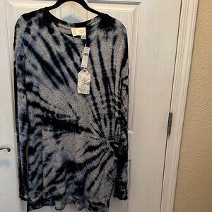 Anthropologie Black and Gray Tie-Dye Long Sleeve Tunic